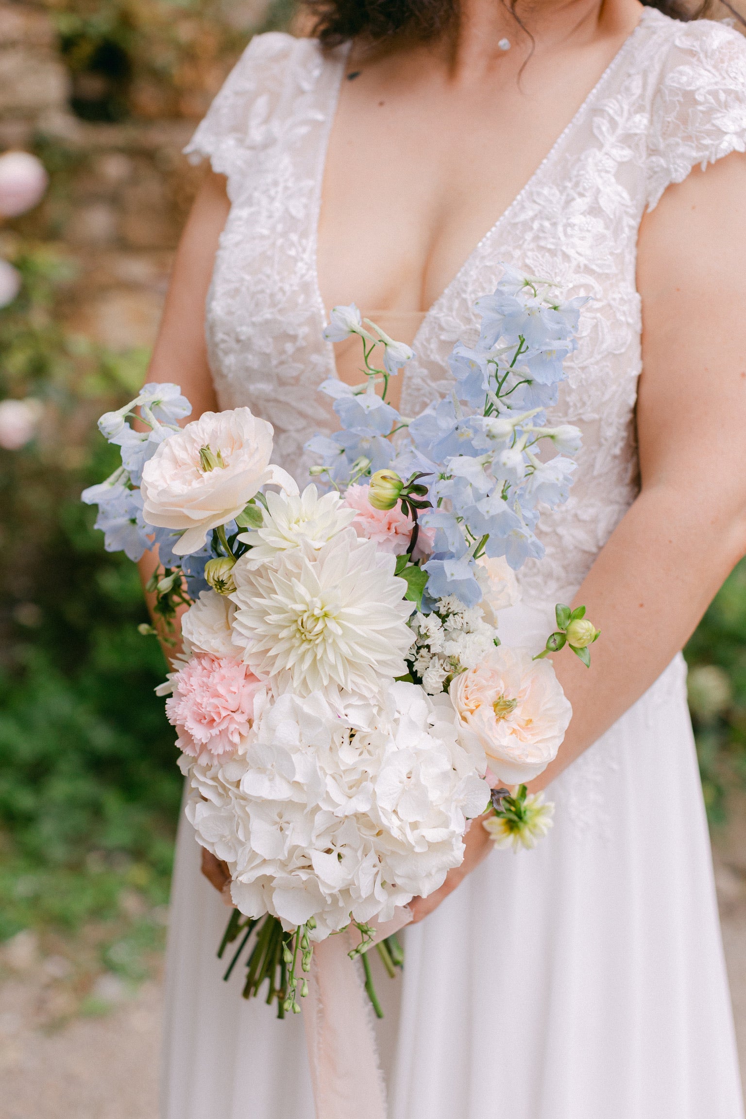 Mariage romantique au Château de Crosville-sur-Douve