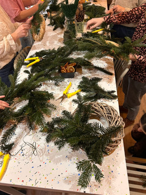 Atelier Couronne de Noël - Sam. 6 Décembre - 10:00-12:00